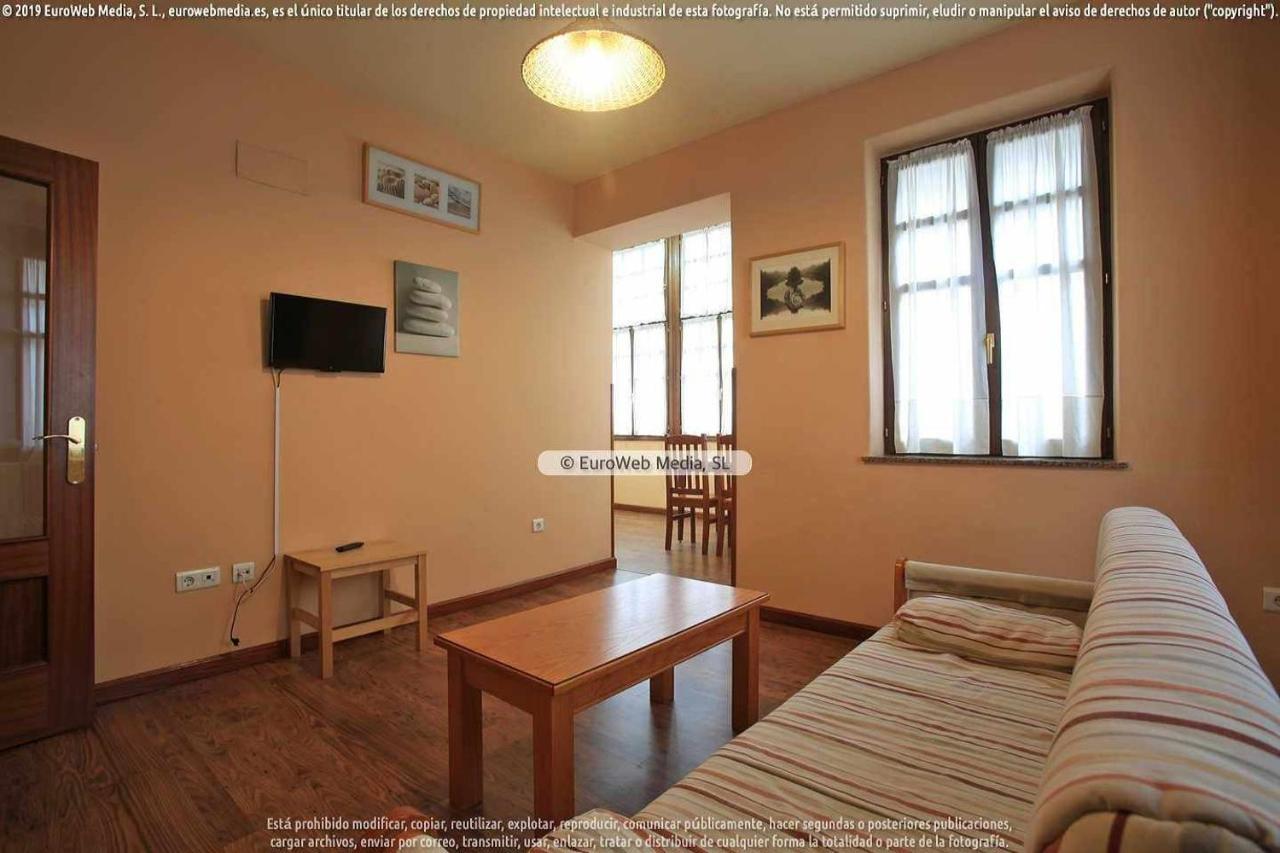 Apartamento 3 casa graciano Onís Exterior foto